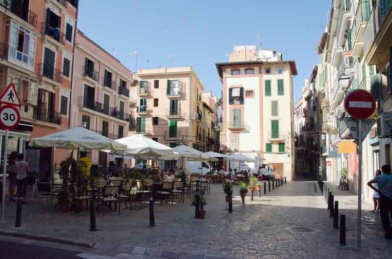 Mallorca - Palma 097 - plaza d'en Coll.jpg